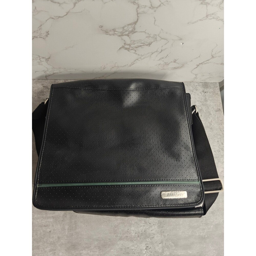 Bose SoundDock Portable Travel Bag Carrying Case and Shoulder Strap Black